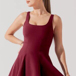 POPFLEX Tie-Breaker Superdress - Crimson